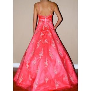 Hot pink ball gown/ prom dress